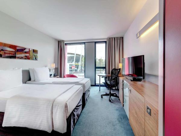 Hilton Garden Inn Stuttgart NeckarPark : photo 4 de la chambre chambre lits jumeaux