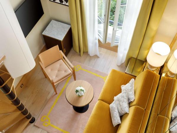 Le Belgrand Hotel Paris Champs Elysees, Tapestry By Hilton : photo 6 de la chambre chambre lit queen-size en duplex