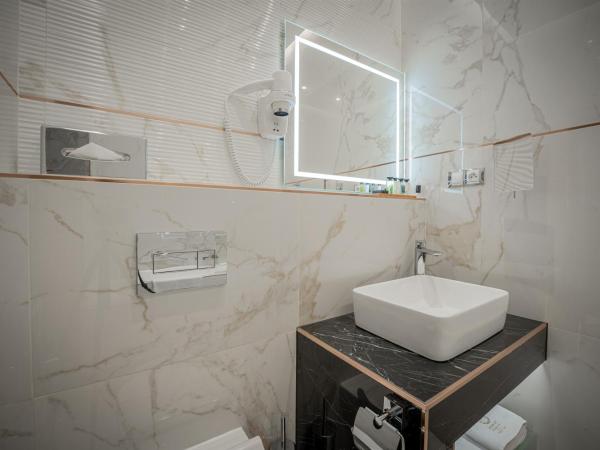 Golden Key Boutique Hotel : photo 7 de la chambre chambre double ou lits jumeaux deluxe - vue sur rivière