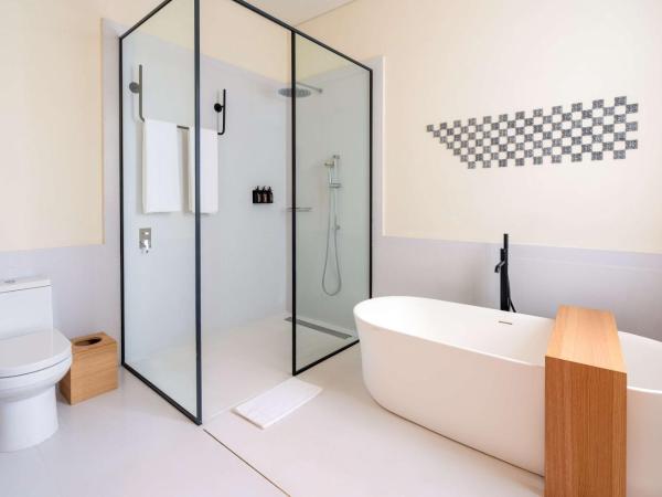 Umbral, Curio Collection By Hilton : photo 5 de la chambre suite 1 chambre lit king-size premium