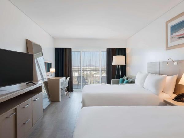 DoubleTree by Hilton Mazatlan, SIN : photo 1 de la chambre suite junior - vue sur ville