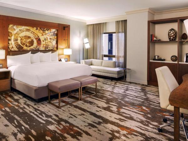 Hilton Denver City Center : photo 1 de la chambre suite lit king-size présidentielle 1 chambre