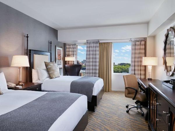 The Inn at Penn, A Hilton Hotel : photo 2 de la chambre chambre double avec 2 lits doubles