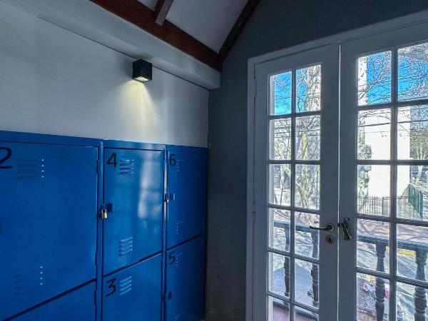 Gorilla Hostel : photo 2 de la chambre dortoir mixte de 8 lits 