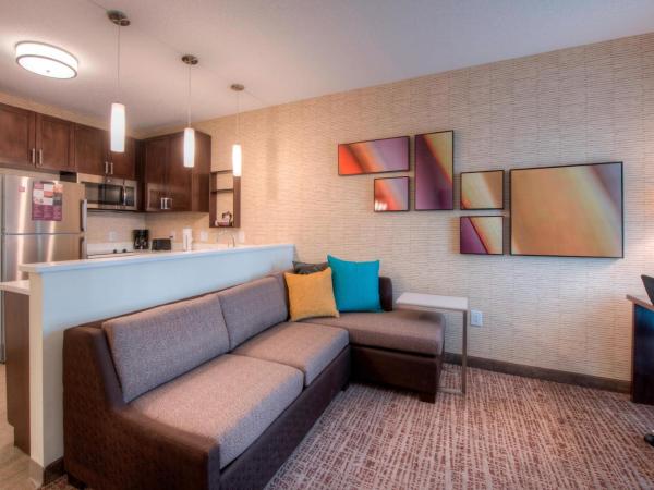 Residence Inn by Marriott Charlotte Airport : photo 1 de la chambre suite 1 chambre lit king-size