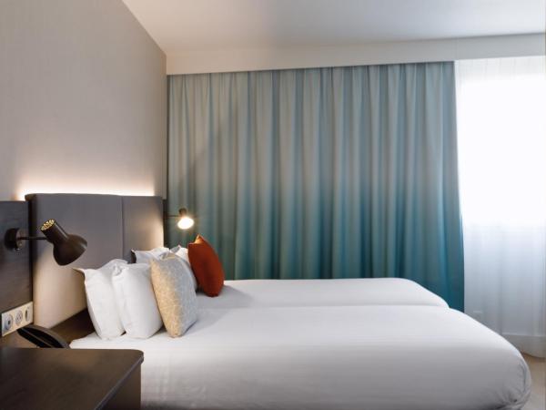 Holiday Inn Toulon City Centre, an IHG Hotel : photo 9 de la chambre chambre lits jumeaux standard