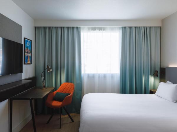 Holiday Inn Toulon City Centre, an IHG Hotel : photo 3 de la chambre chambre standard lit queen-size