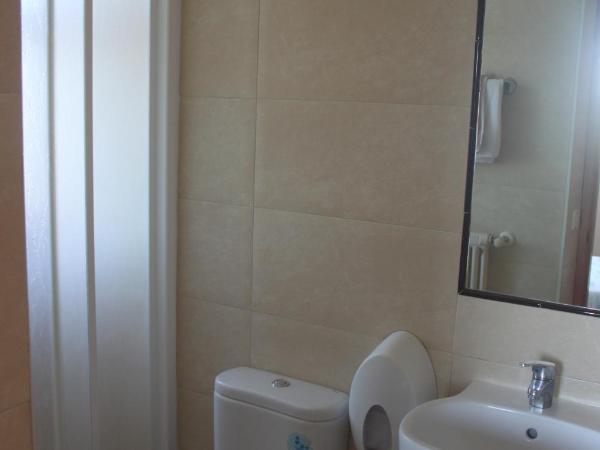 Alda Centro Pamplona : photo 1 de la chambre chambre simple