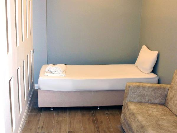 biglife hotel : photo 5 de la chambre chambre triple de luxe