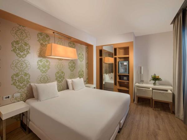 NH Genova Centro : photo 2 de la chambre chambre double ou lits jumeaux standard