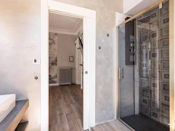 Apartments Chic Torino Centro porta nuova : photo 2 de la chambre appartement supérieur