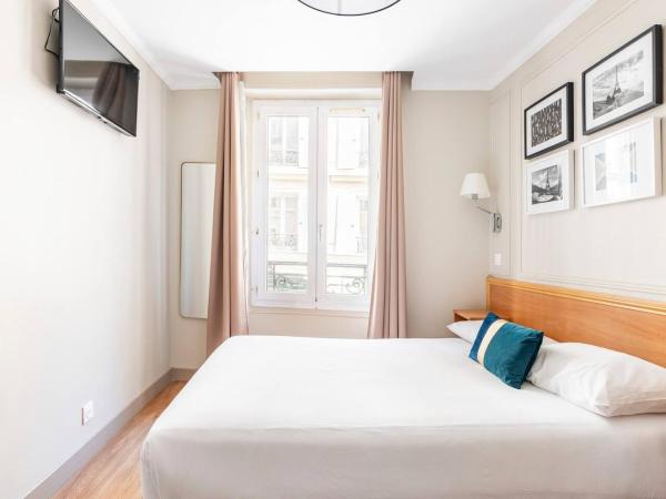 Bonséjour Montmartre : photo 4 de la chambre chambre double avec salle de bains commune