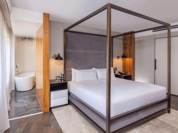 The Statler Dallas, Curio Collection By Hilton : photo 5 de la chambre suite lit king-size présidentielle 1 chambre