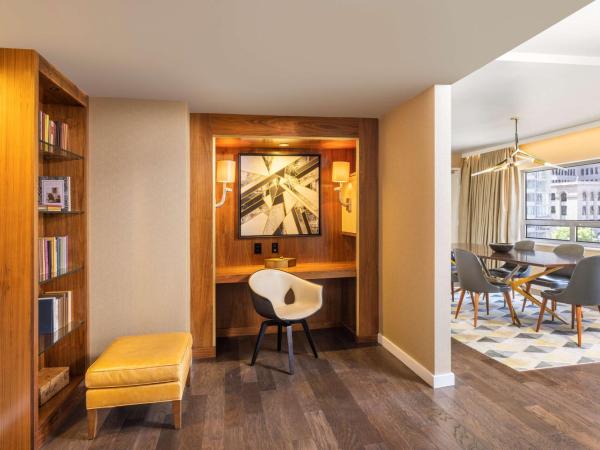 The Statler Dallas, Curio Collection By Hilton : photo 6 de la chambre suite lit king-size présidentielle 1 chambre