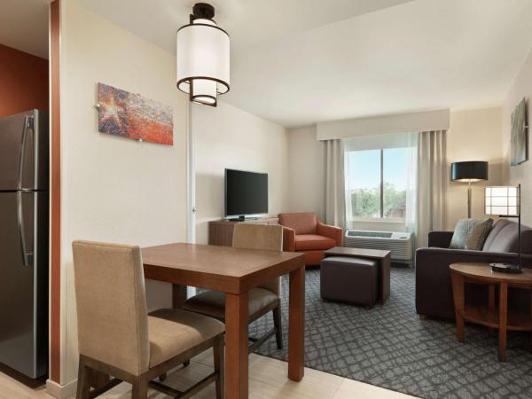 Homewood Suites by Hilton Houston NW at Beltway 8 : photo 4 de la chambre suite 1 chambre lit king-size - non-fumeurs