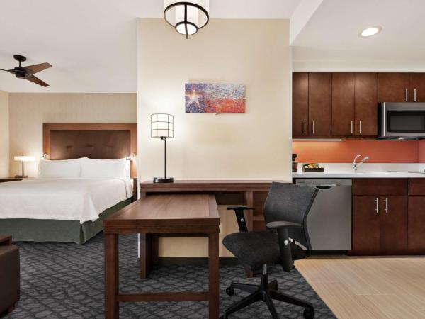 Homewood Suites by Hilton Houston NW at Beltway 8 : photo 4 de la chambre suite studio lit king-size - non-fumeurs