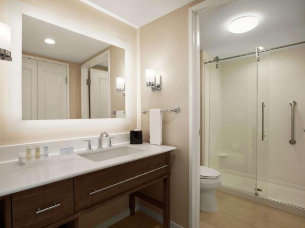 Homewood Suites by Hilton Houston NW at Beltway 8 : photo 7 de la chambre suite studio lit king-size - non-fumeurs