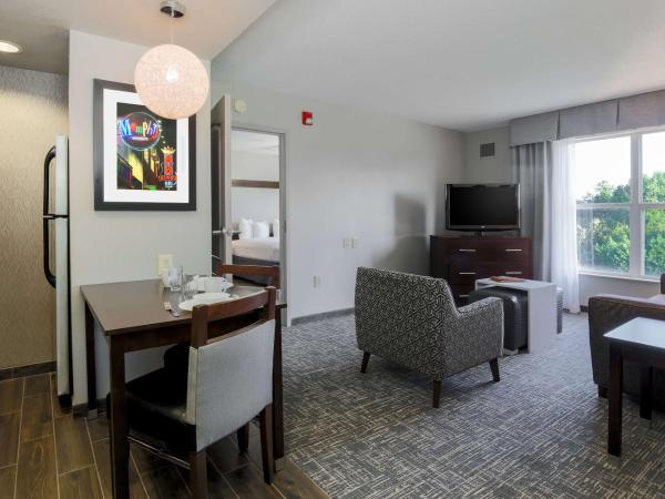 Homewood Suites by Hilton Southwind - Hacks Cross : photo 4 de la chambre suite 1 chambre de luxe - non-fumeurs