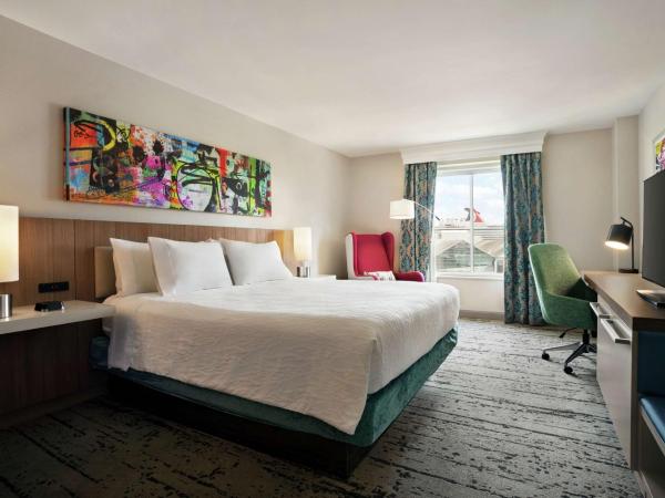 Hilton Garden Inn New Orleans Convention Center : photo 4 de la chambre chambre lit king-size