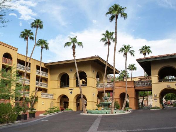 Hilton Phoenix Tapatio Cliffs Resort : photo 1 de la chambre suite lit king-size standard 1 chambre