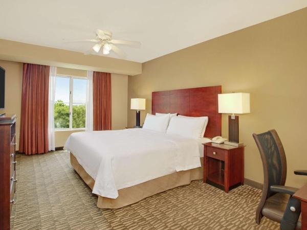 Homewood Suites by Hilton Tampa-Brandon : photo 2 de la chambre suite 2 chambres avec 1 lit king-size et 2 lits doubles - non-fumeurs
