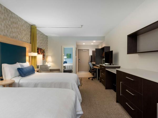 Home2 Suites by Hilton Charlotte University Research Park : photo 2 de la chambre suite studio avec 2 lits queen-size