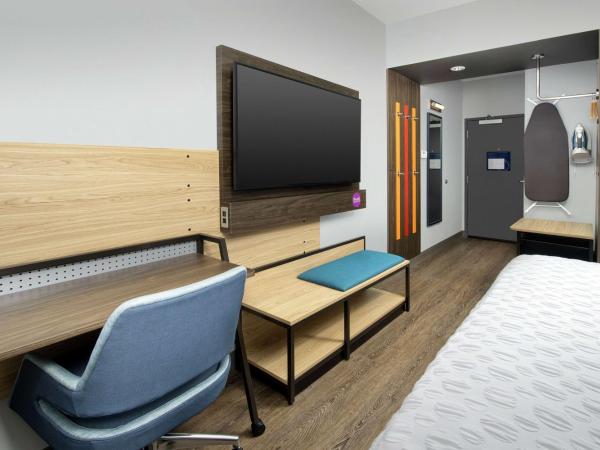 Tru By Hilton Denver Airport Tower Road : photo 3 de la chambre chambre lit king-size