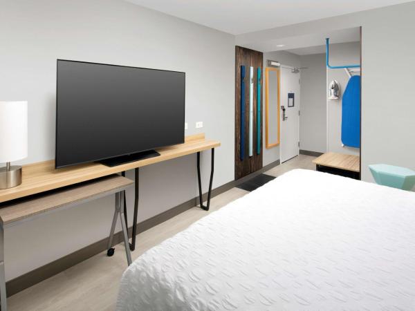 Tru By Hilton San Antonio Downtown Riverwalk : photo 3 de la chambre chambre lit king-size
