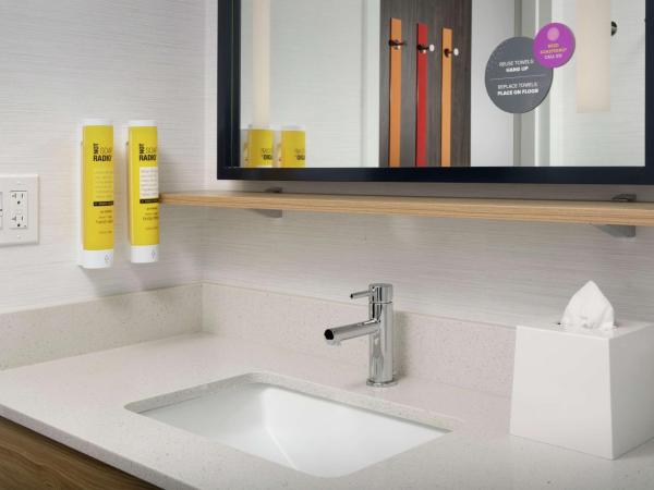 Tru By Hilton San Antonio Lackland Sea World : photo 4 de la chambre chambre lit king-size