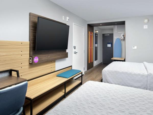 Tru By Hilton San Antonio Lackland Sea World : photo 1 de la chambre queen room with two queen beds - mobility and hearing access