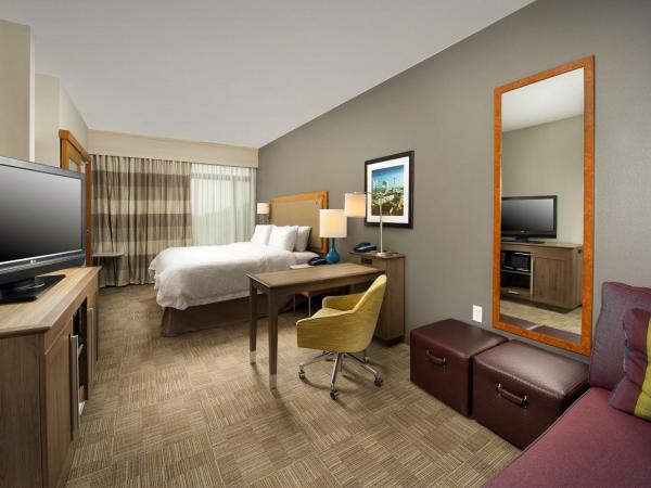 Hampton Inn & Suites San Antonio Northwest/Medical Center : photo 1 de la chambre chambre lit king-size - non-fumeurs