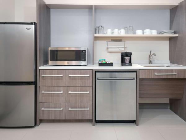 Home2 Suites By Hilton Orlando Near UCF : photo 4 de la chambre suite 1 chambre lit king-size - non-fumeurs