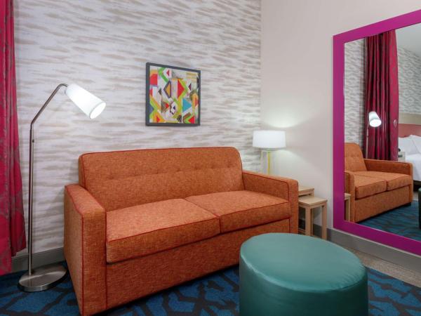 Home2 Suites By Hilton Orlando Near Universal : photo 1 de la chambre suite studio lit king-size - non-fumeurs
