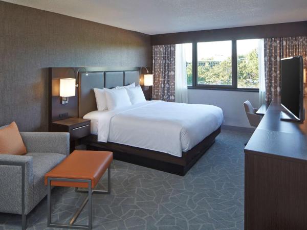 Doubletree By Hilton Atlanta Perimeter Dunwoody : photo 1 de la chambre chambre lit king-size