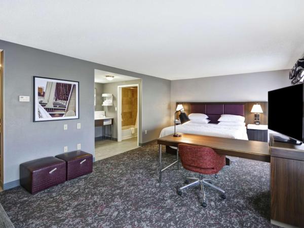 Hampton Inn & Suites Columbus-Easton Area : photo 1 de la chambre suite studio lit king-size avec canapé-lit – non-fumeurs