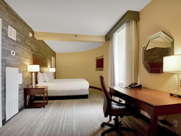 DoubleTree by Hilton Hotel & Suites Houston by the Galleria : photo 1 de la chambre chambre lit king-size