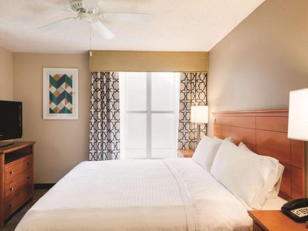 Homewood Suites by Hilton Orlando-Intl Drive/Convention Ctr : photo 2 de la chambre suite 1 chambre lit king-size - non-fumeurs