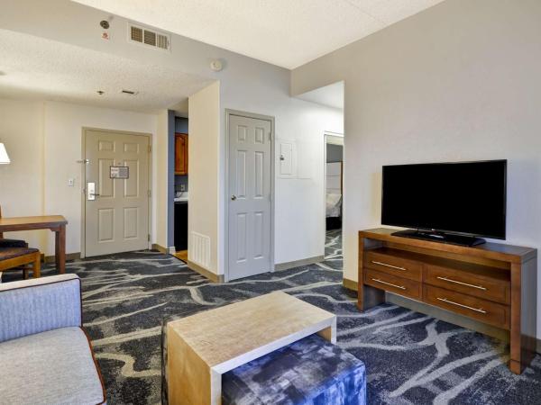Homewood Suites by Hilton Phoenix-Biltmore : photo 3 de la chambre suite 1 chambre lit king-size - non-fumeurs