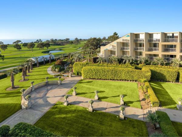 Hilton La Jolla Torrey Pines : photo 2 de la chambre chambre avec lit king-size - vue sur le golf