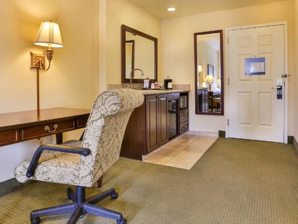 Hampton Inn & Suites Savannah Historic District : photo 3 de la chambre chambre lit king-size - non-fumeurs