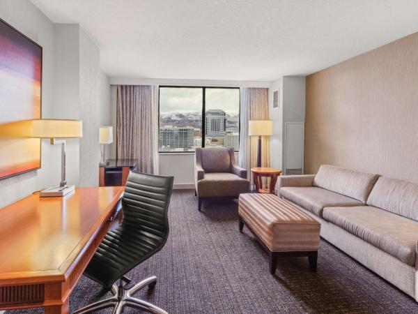 Hilton Salt Lake City Center : photo 2 de la chambre chambre lit king-size deluxe avec canapé-lit