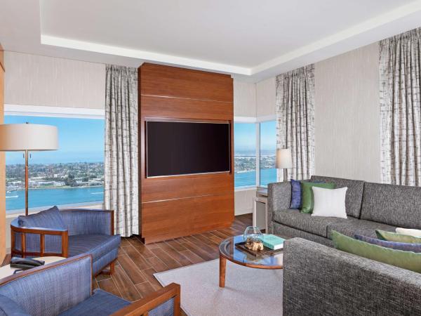Hilton San Diego Bayfront : photo 1 de la chambre suite lit king-size exécutive