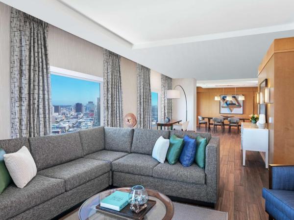 Hilton San Diego Bayfront : photo 4 de la chambre suite lit king-size exécutive