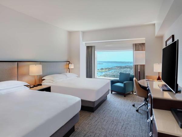 Hilton San Diego Bayfront : photo 1 de la chambre chambre avec 2 lits queen-size - vue sur ligne d'horizon