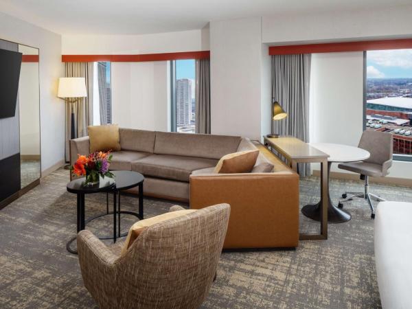 Hilton Columbus Downtown : photo 1 de la chambre suite junior lit king-size