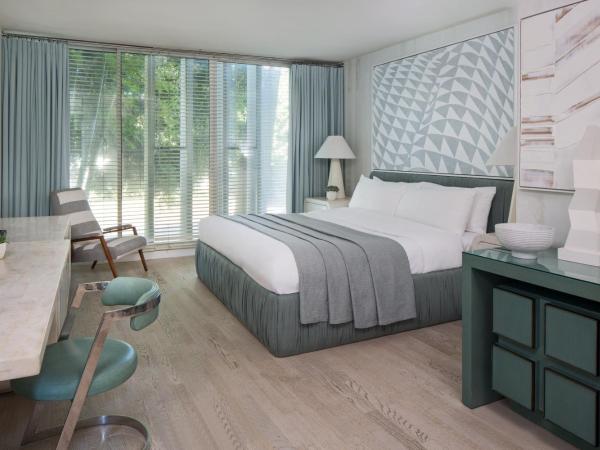 Avalon Hotel Beverly Hills, a Member of Design Hotels : photo 6 de la chambre chambre lit king-size deluxe