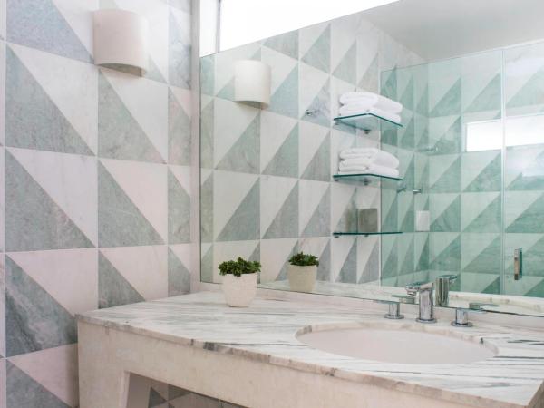 Avalon Hotel Beverly Hills, a Member of Design Hotels : photo 7 de la chambre studio (adjacent canon building)