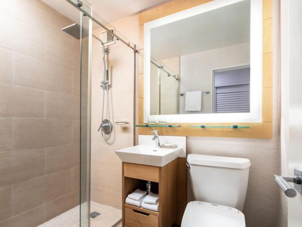 Moana Surfrider, A Westin Resort & Spa, Waikiki Beach : photo 4 de la chambre chambre diamond city avec 2 lits doubles - vue sur ville