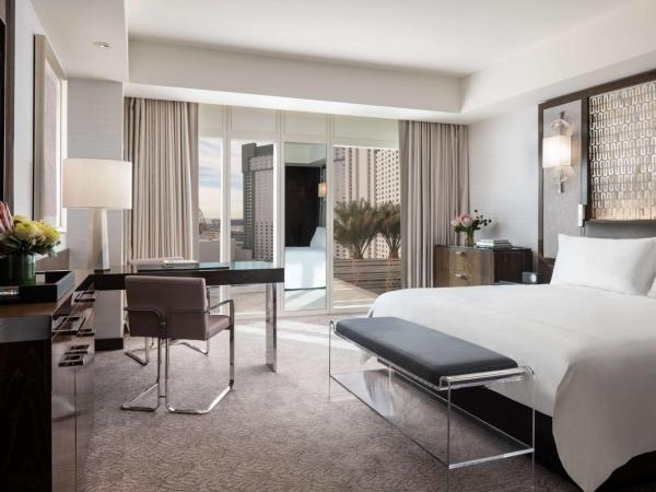 Waldorf Astoria Las Vegas : photo 2 de la chambre king room with view and roll-in shower - mobility and hearing access
