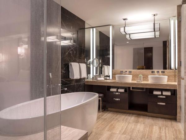 Waldorf Astoria Las Vegas : photo 4 de la chambre double room with two double beds and vegas strip view